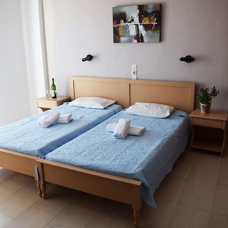 Iro Hotel Agia Galini  Exterior photo