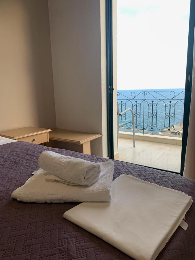 Iro Hotel Agia Galini  Exterior photo