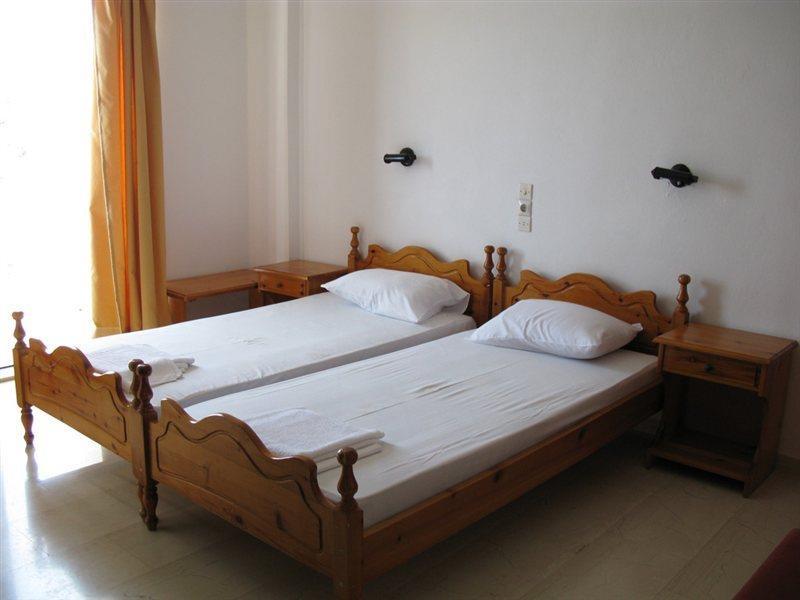 Iro Hotel Agia Galini  Exterior photo